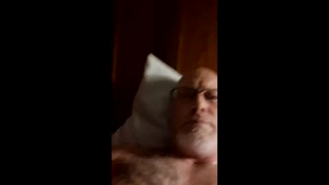 michaeljohall3171 online show from April 6, 2026, 3:26 am