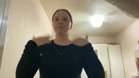 Michaell online show from December 21, 2025, 3:30 pm