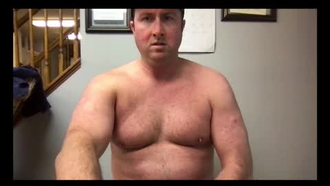 Snapshot of michaelt483 chatting on December 27, 2024, 9:32 pm michaelt483 online show from December 27, 2024, 9:32 pm