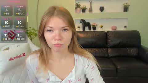 Snapshot of michafox chatting on February 6, 2026, 11:46 am michafox online show from February 6, 2026, 11:46 am