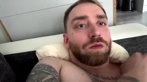 michal4544546 online show from December 22, 2024, 12:38 pm
