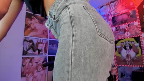 michel_lopez18 online show from January 25, 2025, 11:02 am