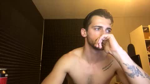 Snapshot of michelemagnetico chatting on September 28, 2025, 7:30 pm michelemagnetico online show from September 28, 2025, 7:30 pm