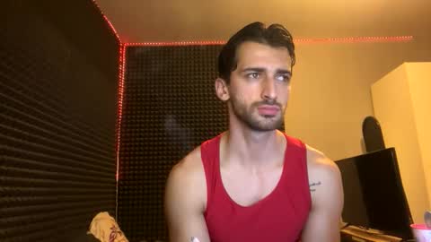 Snapshot of michelemagnetico chatting on November 6, 2025, 12:44 am michelemagnetico online show from November 6, 2025, 12:44 am