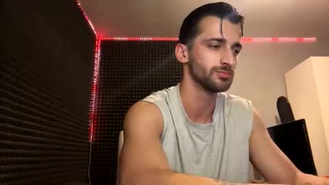 Snapshot of michelemagnetico chatting on December 19, 2025, 10:06 pm michelemagnetico online show from December 19, 2025, 10:06 pm