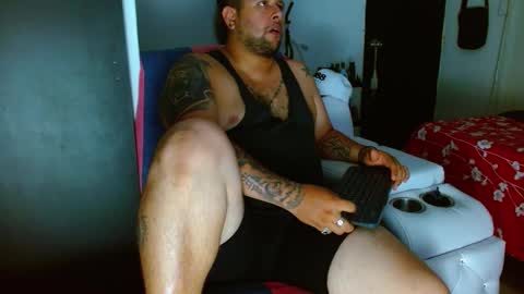 michell_myers online show from February 18, 2025, 11:08 pm