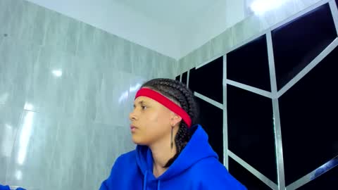 michell_rs online show from February 14, 2025, 7:07 am