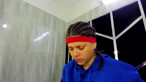 michell_rs online show from February 17, 2025, 1:04 am