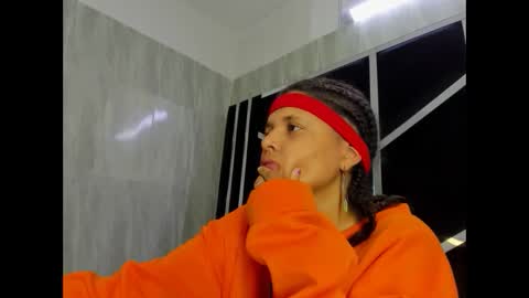 michell_rs online show from February 20, 2025, 12:52 am