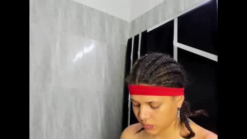 michell_rs online show from March 12, 2025, 10:26 am