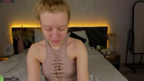 michelle_blond online show from March 7, 2026, 10:45 am