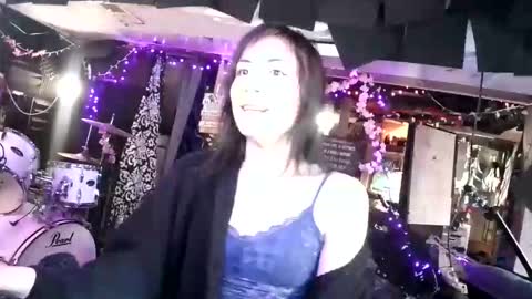 Snapshot of michelle_flowers chatting on November 29, 2025, 12:46 am michelle_flowers online show from November 29, 2025, 12:46 am