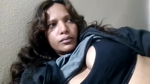 Anne Michelle online show from January 10, 2025, 4:09 pm