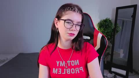 Michelle online show from May 26, 2026, 8:49 pm