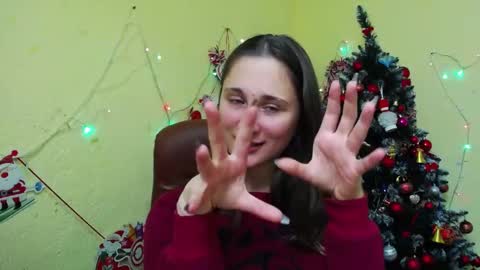 Snapshot of michellee11 chatting on January 7, 2025, 4:16 pm Michel online show from January 7, 2025, 4:16 pm