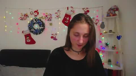 Snapshot of michellee11 chatting on January 8, 2025, 3:07 pm Michel online show from January 8, 2025, 3:07 pm