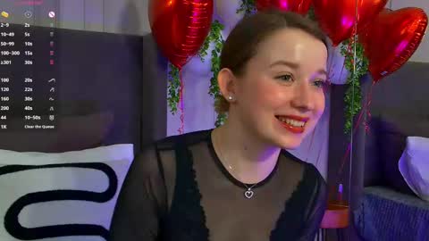Snapshot of michellehaynes chatting on February 17, 2025, 5:32 pm michelle online show from February 17, 2025, 5:32 pm