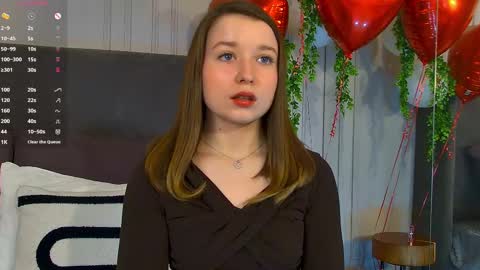 Snapshot of michellehaynes chatting on February 18, 2025, 2:59 pm michelle online show from February 18, 2025, 2:59 pm