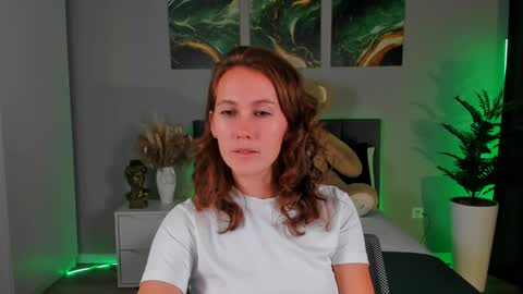 Snapshot of michelleortis chatting on December 5, 2024, 7:28 pm MichelleOrtis online show from December 5, 2024, 7:28 pm