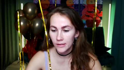 Snapshot of michelleortis chatting on December 20, 2024, 2:27 pm MichelleOrtis online show from December 20, 2024, 2:27 pm