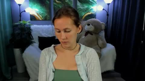 Snapshot of michelleortis chatting on September 14, 2025, 4:22 am MichelleOrtis online show from September 14, 2025, 4:22 am