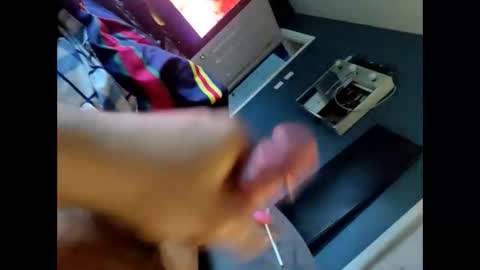 michelparent35 online show from November 6, 2025, 12:17 pm