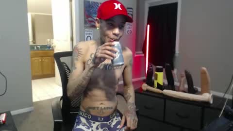 Snapshot of michigan9000 chatting on November 23, 2025, 2:00 am michigan9000 online show from November 23, 2025, 2:00 am