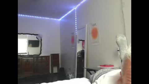 Snapshot of michiheartaaron503780 chatting on November 18, 2025, 2:32 pm michiheartaaron503780 online show from November 18, 2025, 2:32 pm