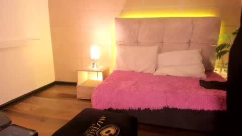 michonne_09 online show from May 29, 2026, 9:46 pm