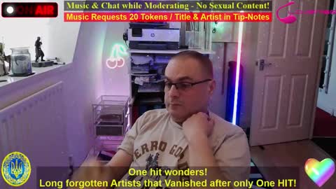 Snapshot of mick_mod chatting on March 17, 2026, 5:27 pm Professional Moderator Mick Mickey online show from March 17, 2026, 5:27 pm