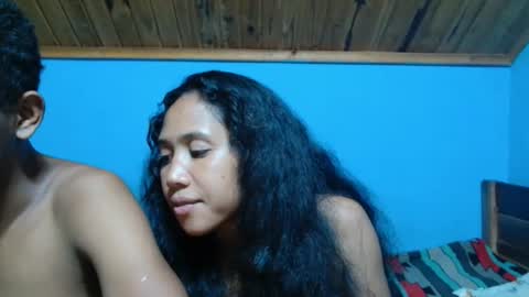 Snapshot of mickaking chatting on December 17, 2025, 7:20 pm mickaking online show from December 17, 2025, 7:20 pm