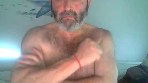 Snapshot of midhir chatting on December 18, 2025, 2:45 pm kike online show from December 18, 2025, 2:45 pm