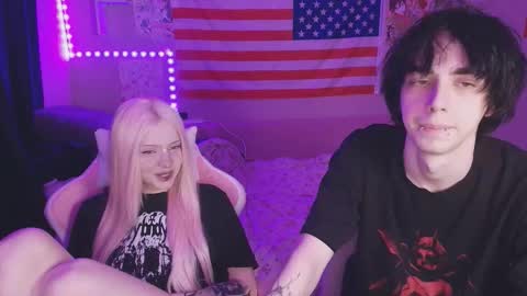 Snapshot of midnight_memories chatting on February 8, 2026, 12:47 am Kai and Angel online show from February 8, 2026, 12:47 am