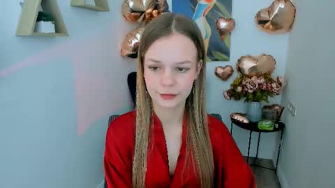 Snapshot of midnighteaura chatting on February 20, 2026, 6:26 am midnighteaura online show from February 20, 2026, 6:26 am