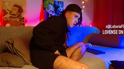 Snapshot of midnighter__ chatting on March 7, 2025, 1:20 am Alexey or just Alex online show from March 7, 2025, 1:20 am