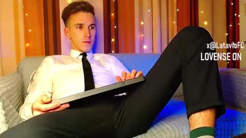 Snapshot of midnighter__ chatting on December 16, 2025, 11:54 pm Alexey or just Alex online show from December 16, 2025, 11:54 pm