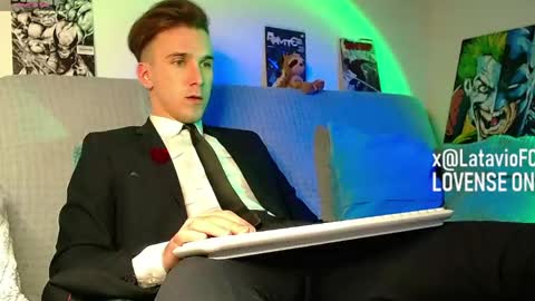 Snapshot of midnighter__ chatting on April 15, 2026, 10:21 pm Alexey or just Alex online show from April 15, 2026, 10:21 pm