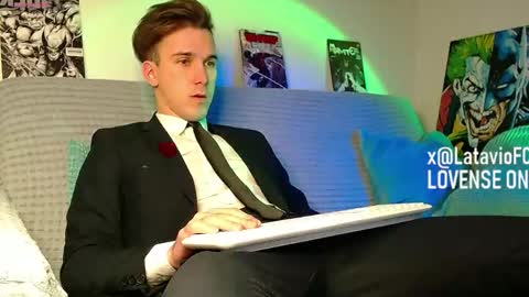 Snapshot of midnighter__ chatting on April 28, 2026, 12:31 am Alexey or just Alex online show from April 28, 2026, 12:31 am