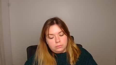 Mariana online show from October 22, 2025, 5:30 am