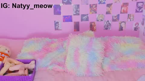 Snapshot of midori_bak_ chatting on February 10, 2026, 9:19 pm Sara online show from February 10, 2026, 9:19 pm