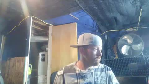 midtownhustler online show from September 23, 2025, 12:08 pm