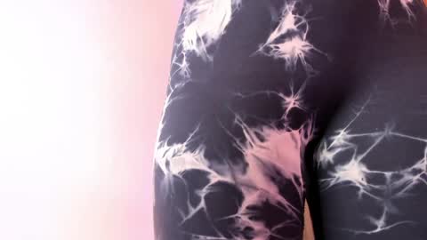 miel_gomez online show from May 27, 2026, 1:57 am