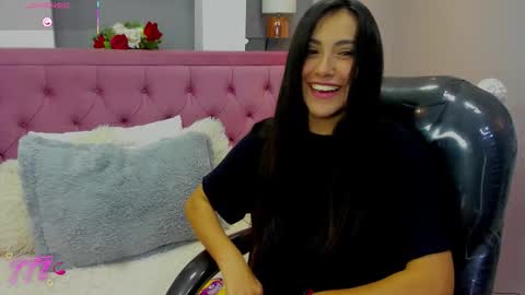 Snapshot of miel_latina chatting on February 3, 2026, 8:36 pm miel online show from February 3, 2026, 8:36 pm