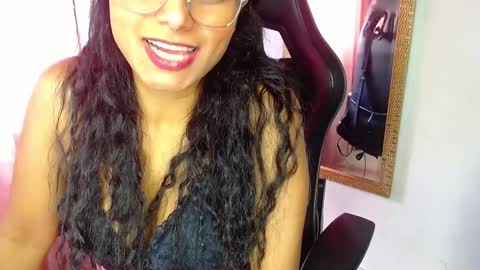 Snapshot of mielsquirt chatting on December 6, 2024, 7:01 pm mielsquirt online show from December 6, 2024, 7:01 pm