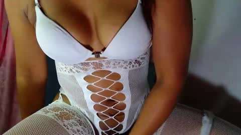 Snapshot of mielsquirt chatting on March 6, 2025, 11:25 am mielsquirt online show from March 6, 2025, 11:25 am