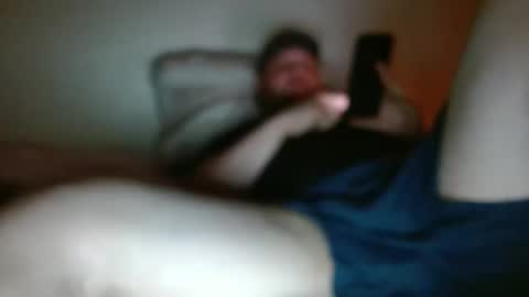 Snapshot of miguel320129 chatting on April 12, 2026, 6:07 am Miggy online show from April 12, 2026, 6:07 am