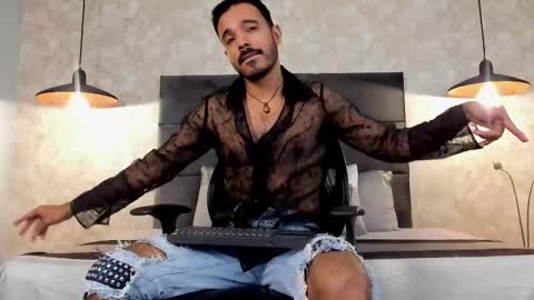 Snapshot of miguelsanfrancisco chatting on October 21, 2025, 3:02 pm miguelsanfrancisco online show from October 21, 2025, 3:02 pm