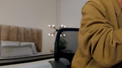 Snapshot of miguelsanfrancisco chatting on December 5, 2025, 3:52 pm miguelsanfrancisco online show from December 5, 2025, 3:52 pm