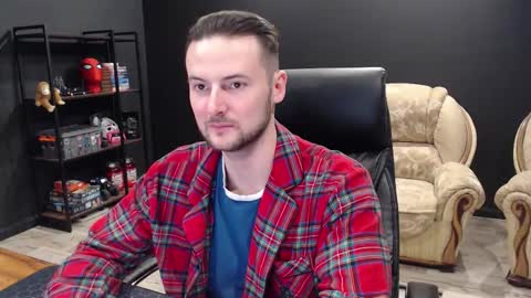 Misha Winchester online show from February 12, 2026, 11:16 am