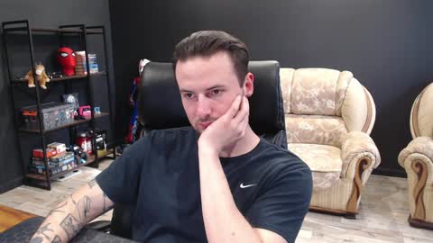 Misha Winchester online show from April 4, 2026, 1:19 pm